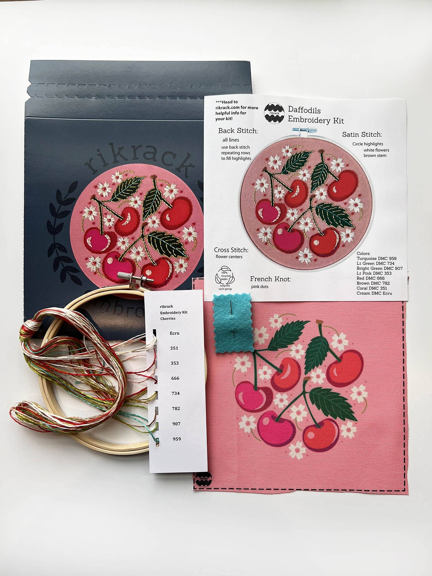 Rikrack - Cherries Embroidery Kit