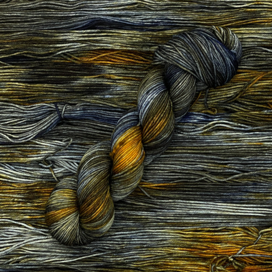 Leading Men Fiber Arts - Dramaturg (DK Weight)