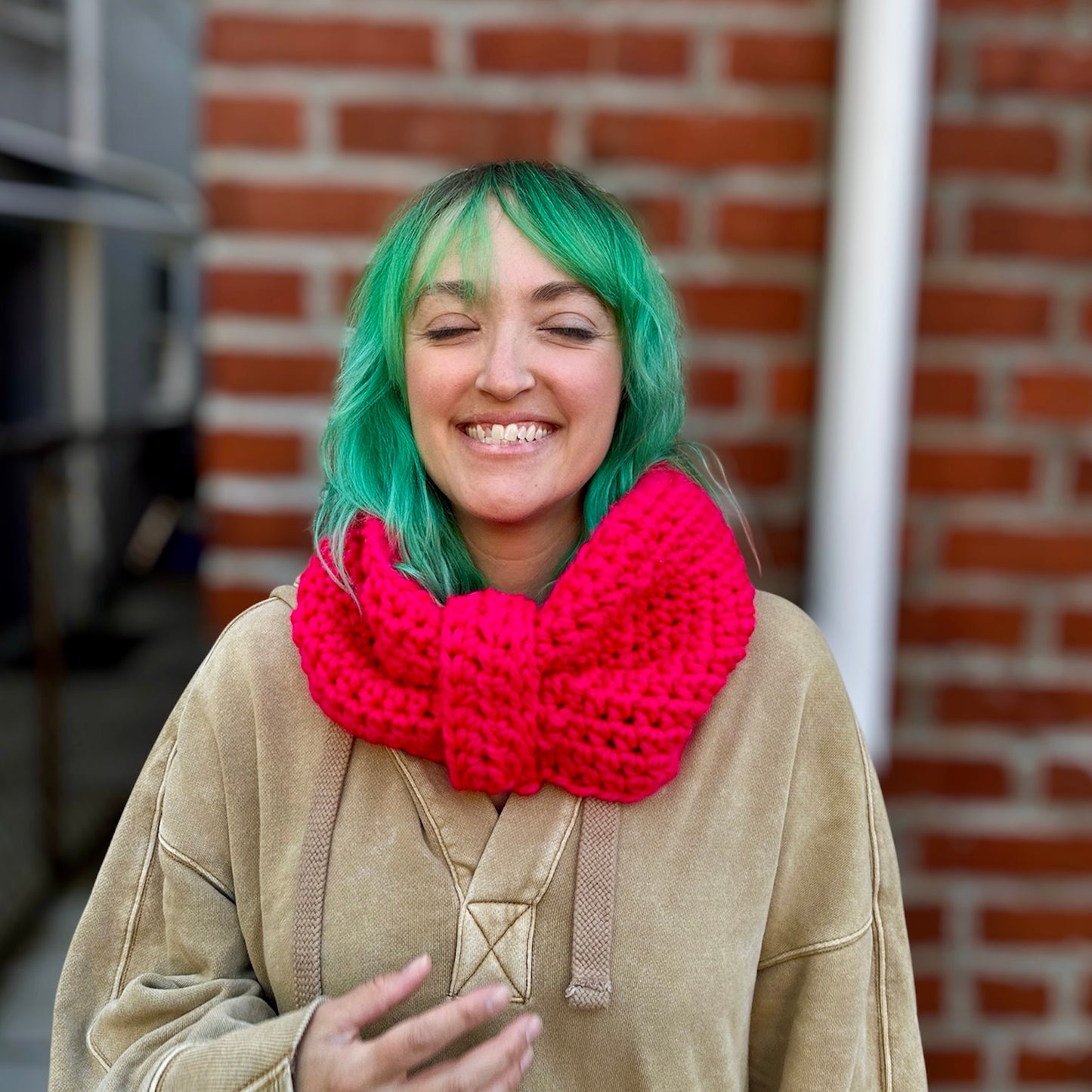 Class: Level 2 Crochet: Hat and Scarf Set