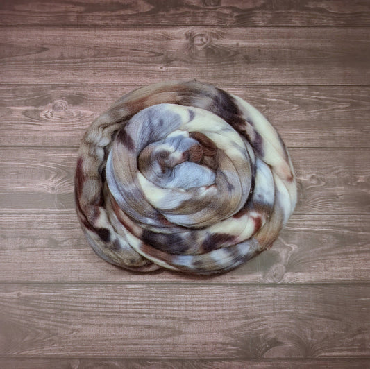 Lauritzen Dyed Fibers - Hand Dyed Fiber in Colorway: Evening Storm: Combed Top - Falkland/Corriedale - 27 micron