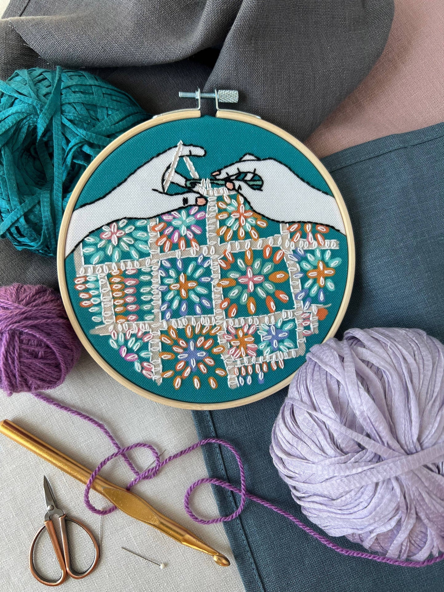 Rikrack - Crochet Embroidery Kit