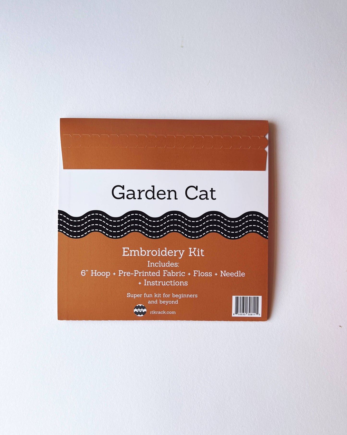 Rikrack - Garden Cat Embroidery Kit