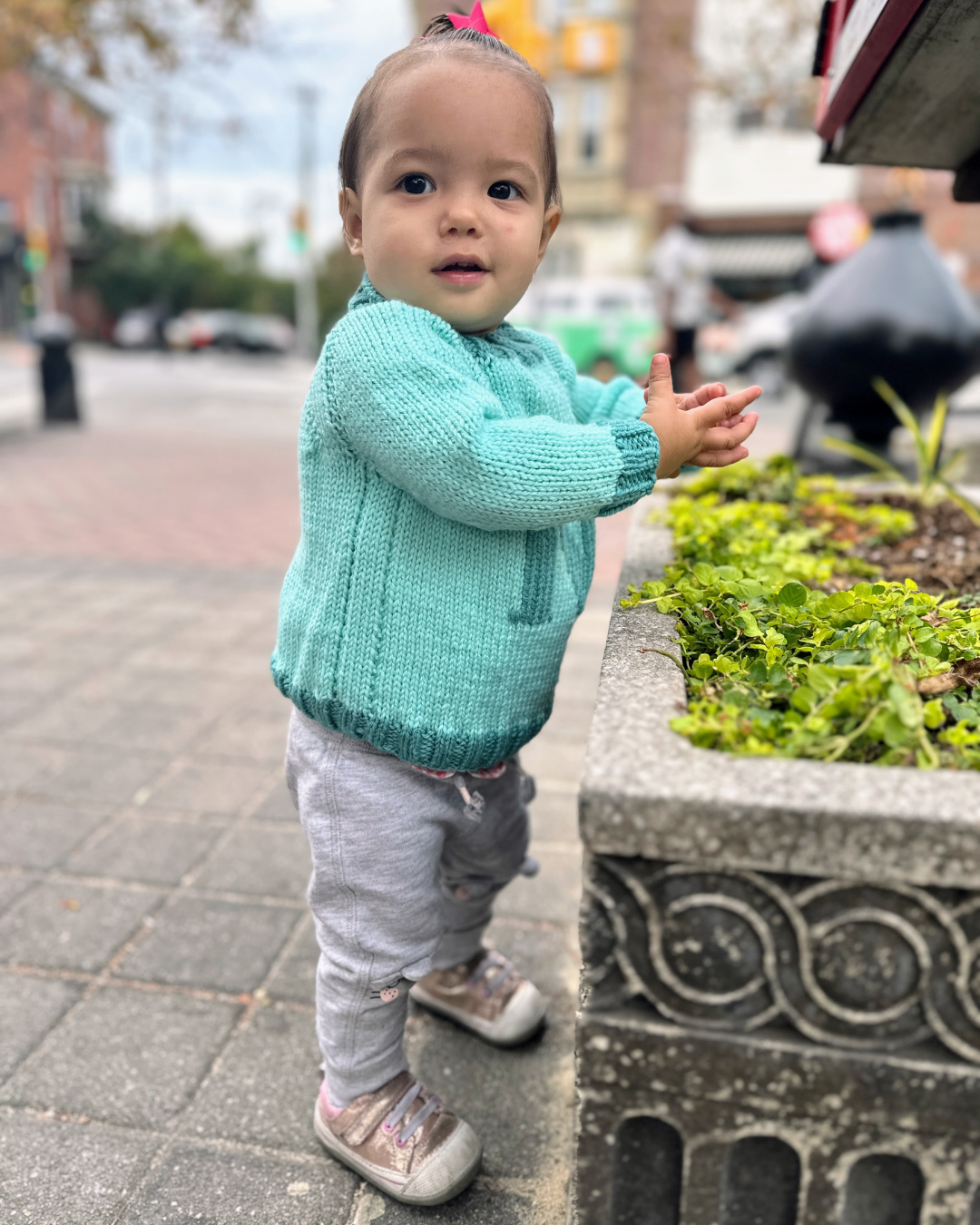 Class : Monogram Baby Sweater - Beginner Sweater