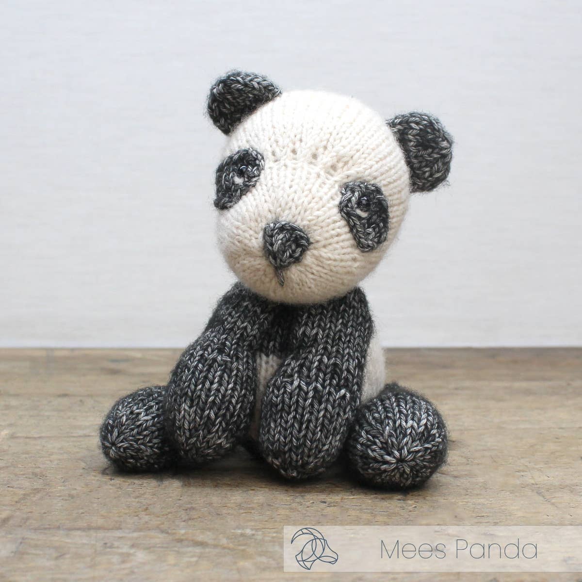Hardicraft DIY Knitting Kit - Mees Panda