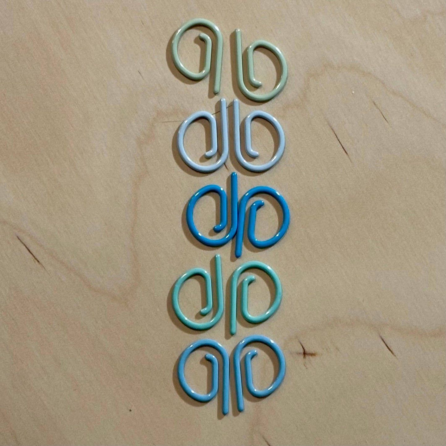 Comma Craft Basic Stitch Set Snag-Free Metal Stitch Markers - P Markers