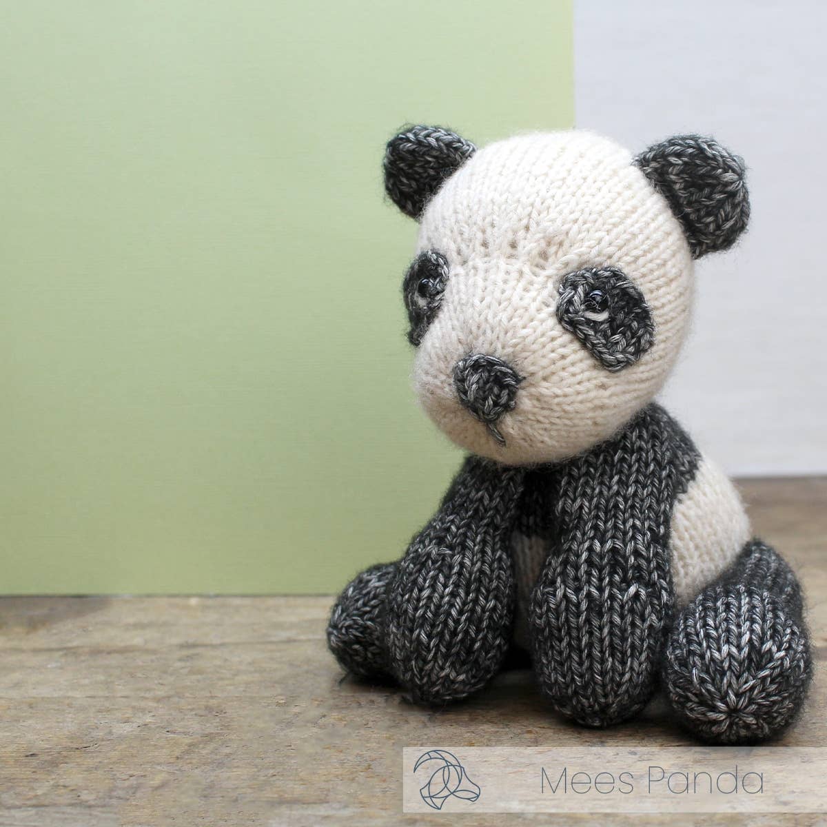 Hardicraft DIY Knitting Kit - Mees Panda