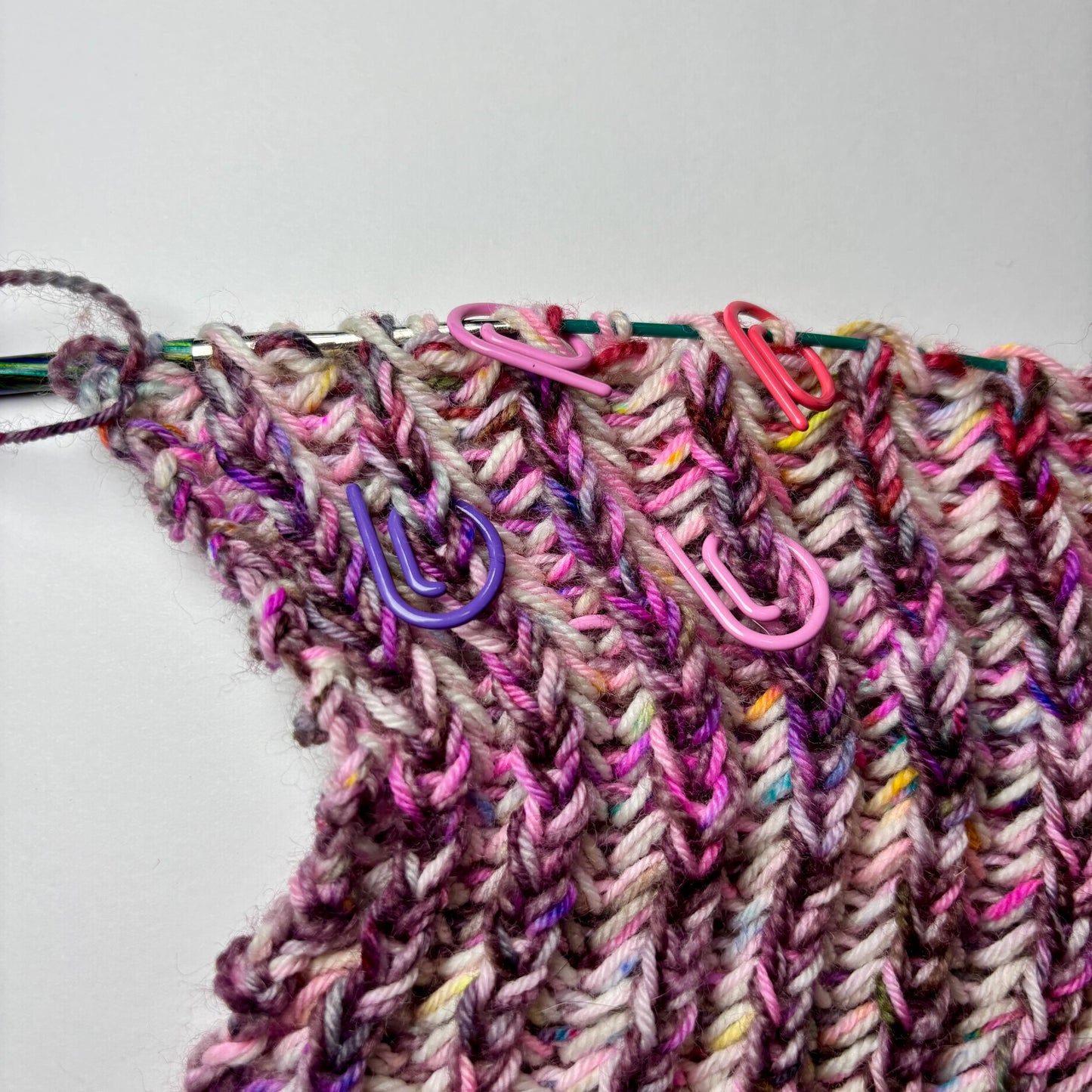 Comma Craft Basic Stitch Set Snag-Free Metal Stitch Markers - P Markers