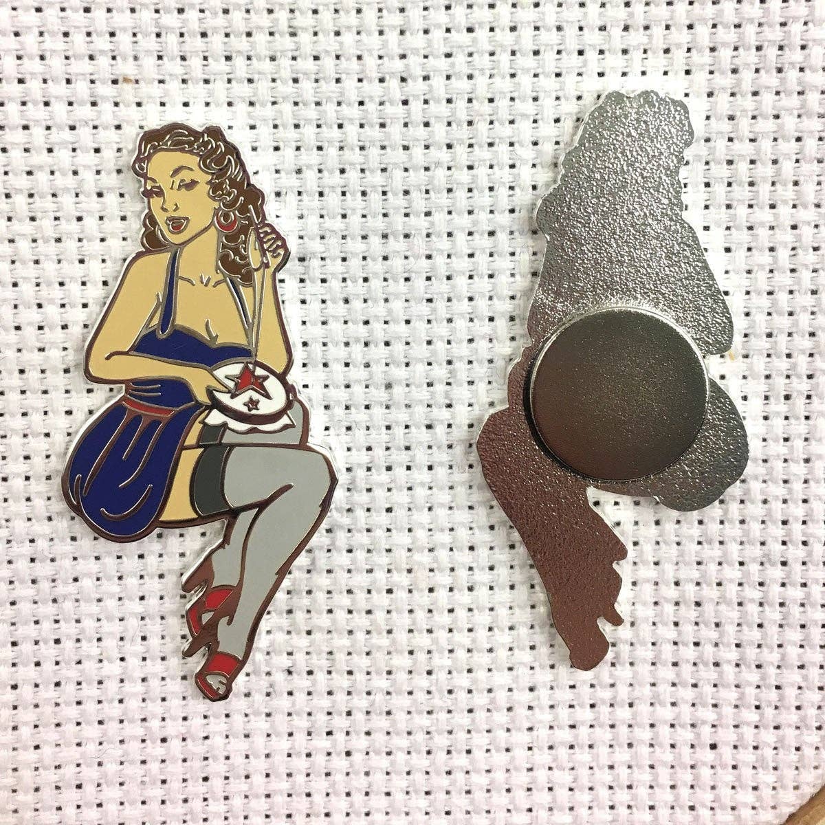 Snarky Crafter Stitching Vintage Pinup Needle Minder