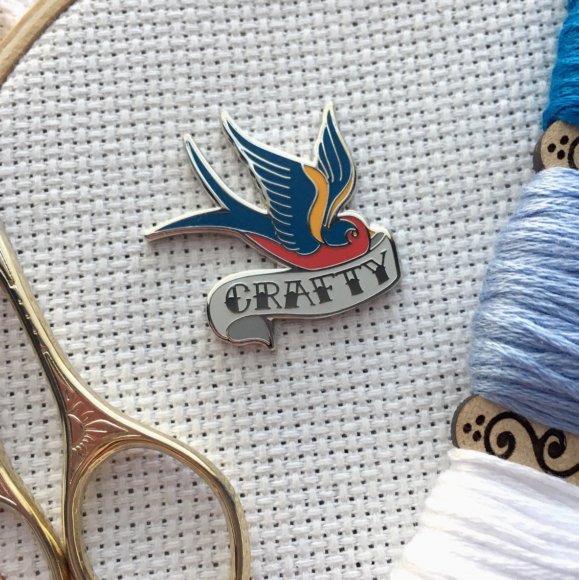 Snarky Crafter Crafty Swallow Needle Minder