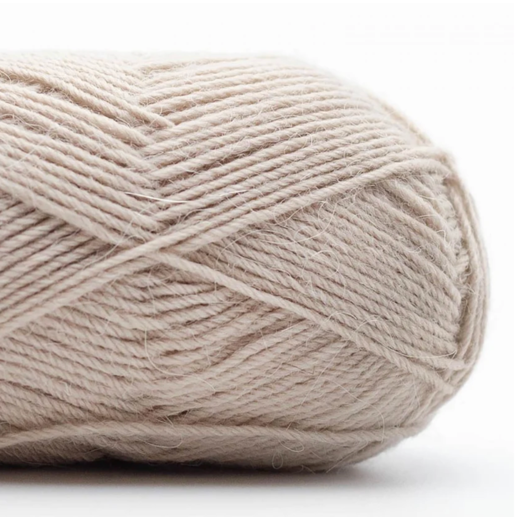 Kremke Soul Wool Edelweiss Alpaca 4-ply 25g