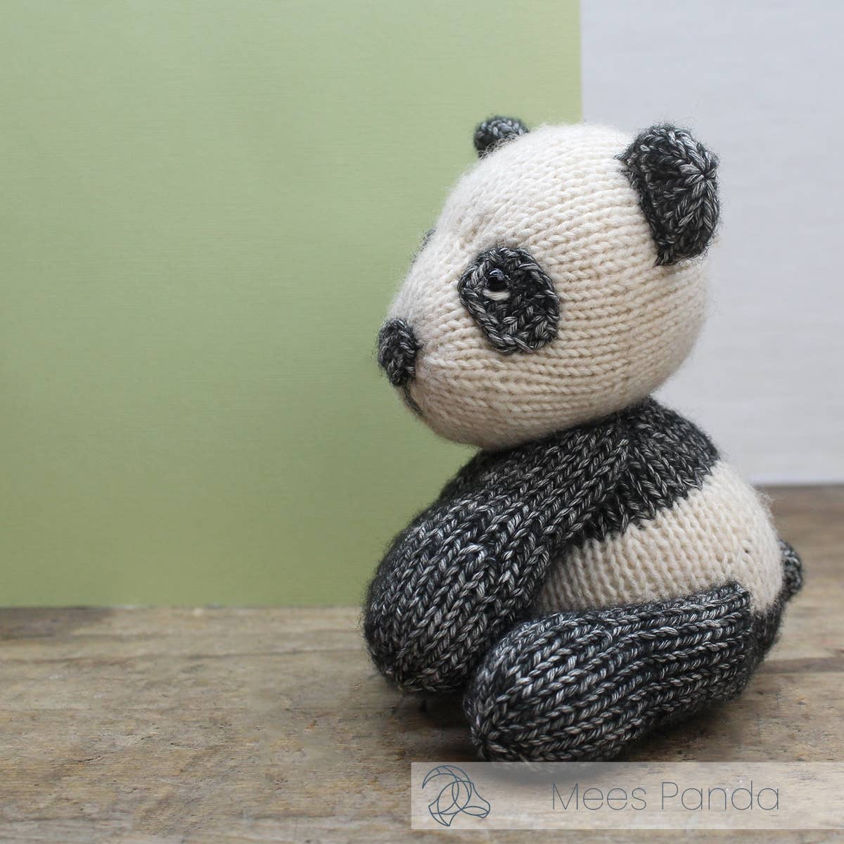Hardicraft DIY Knitting Kit - Mees Panda