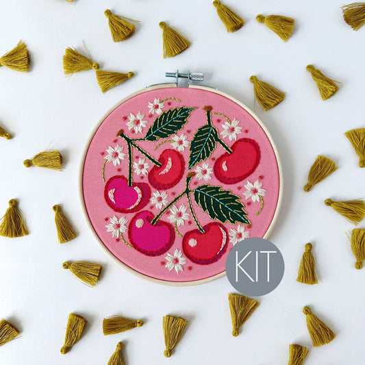 Rikrack - Cherries Embroidery Kit