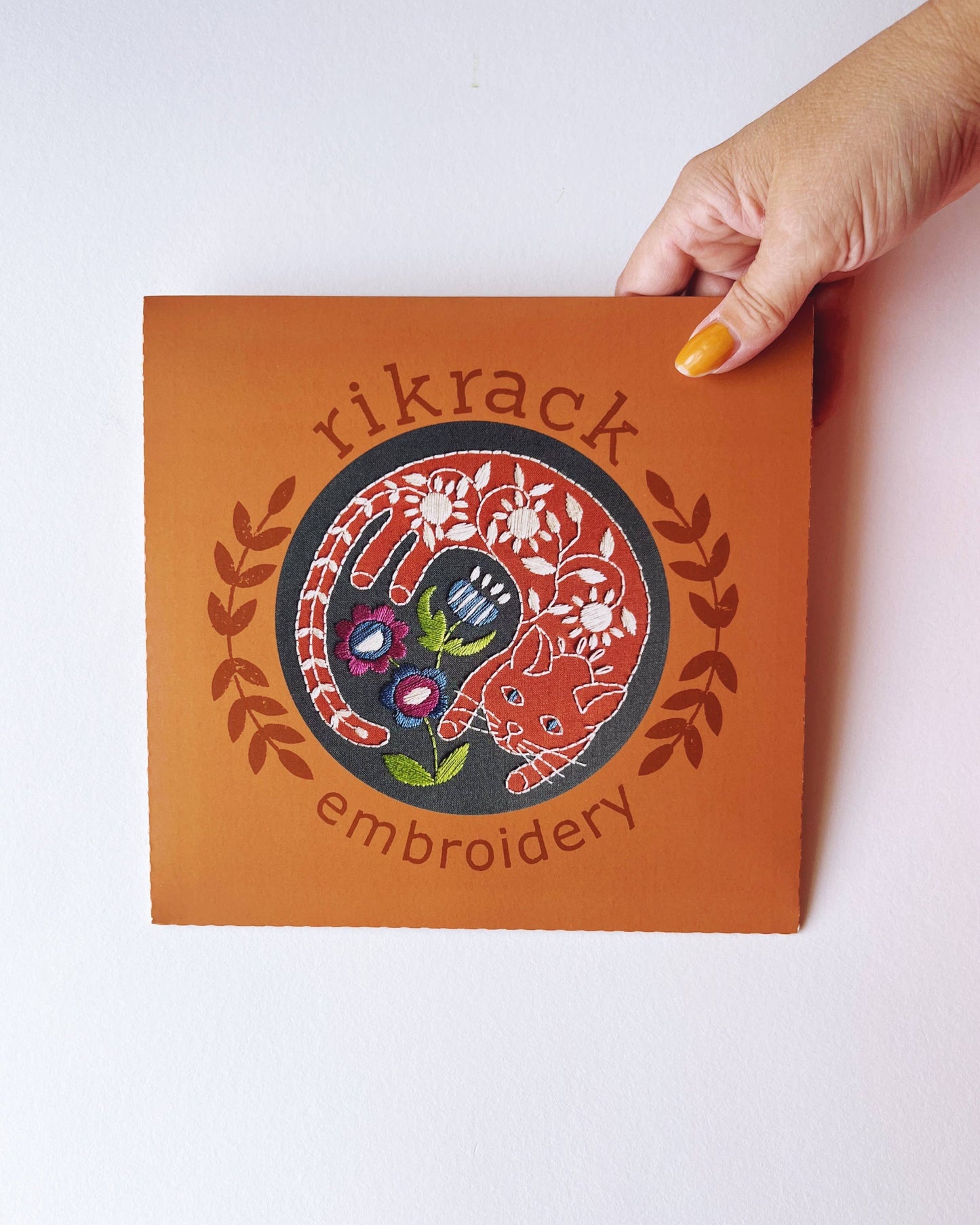 Rikrack - Garden Cat Embroidery Kit