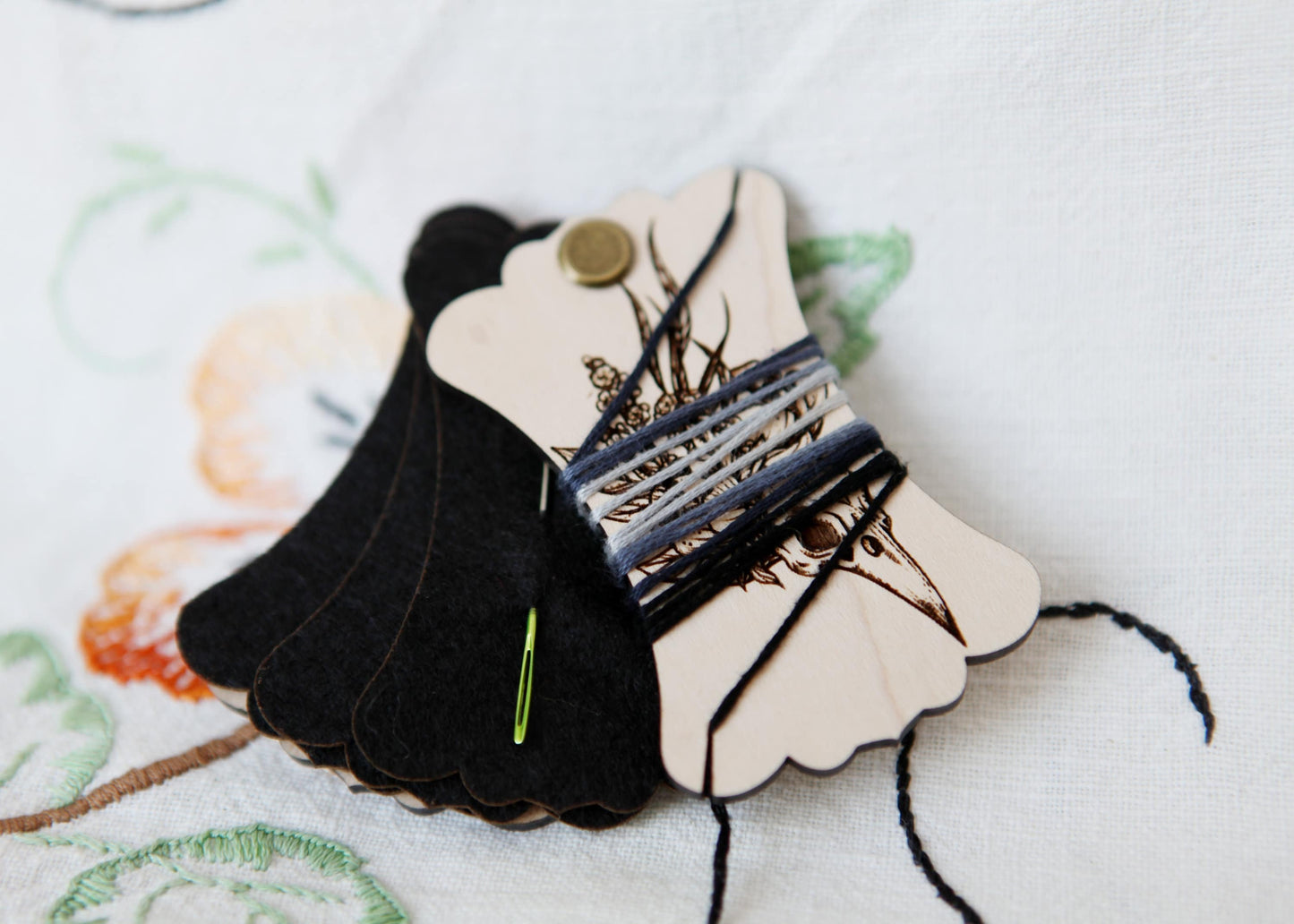 Sunrise Grove - Raven Skull Needle Keep Minder for Sewing & Needle Crafts