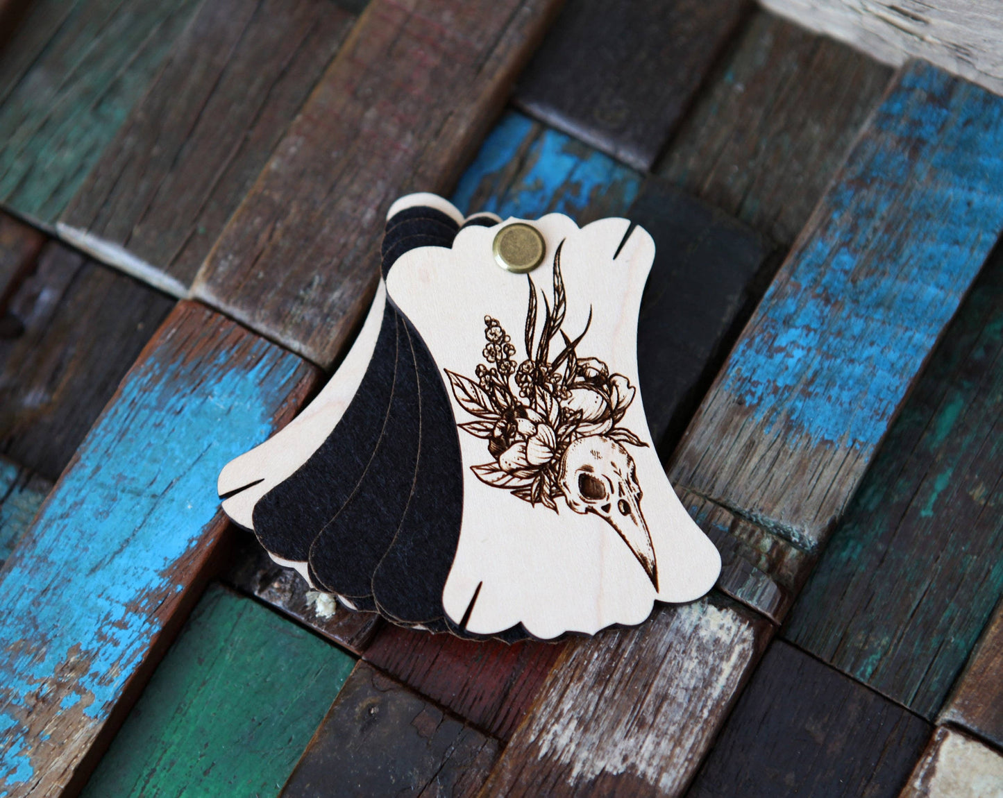 Sunrise Grove - Raven Skull Needle Keep Minder for Sewing & Needle Crafts