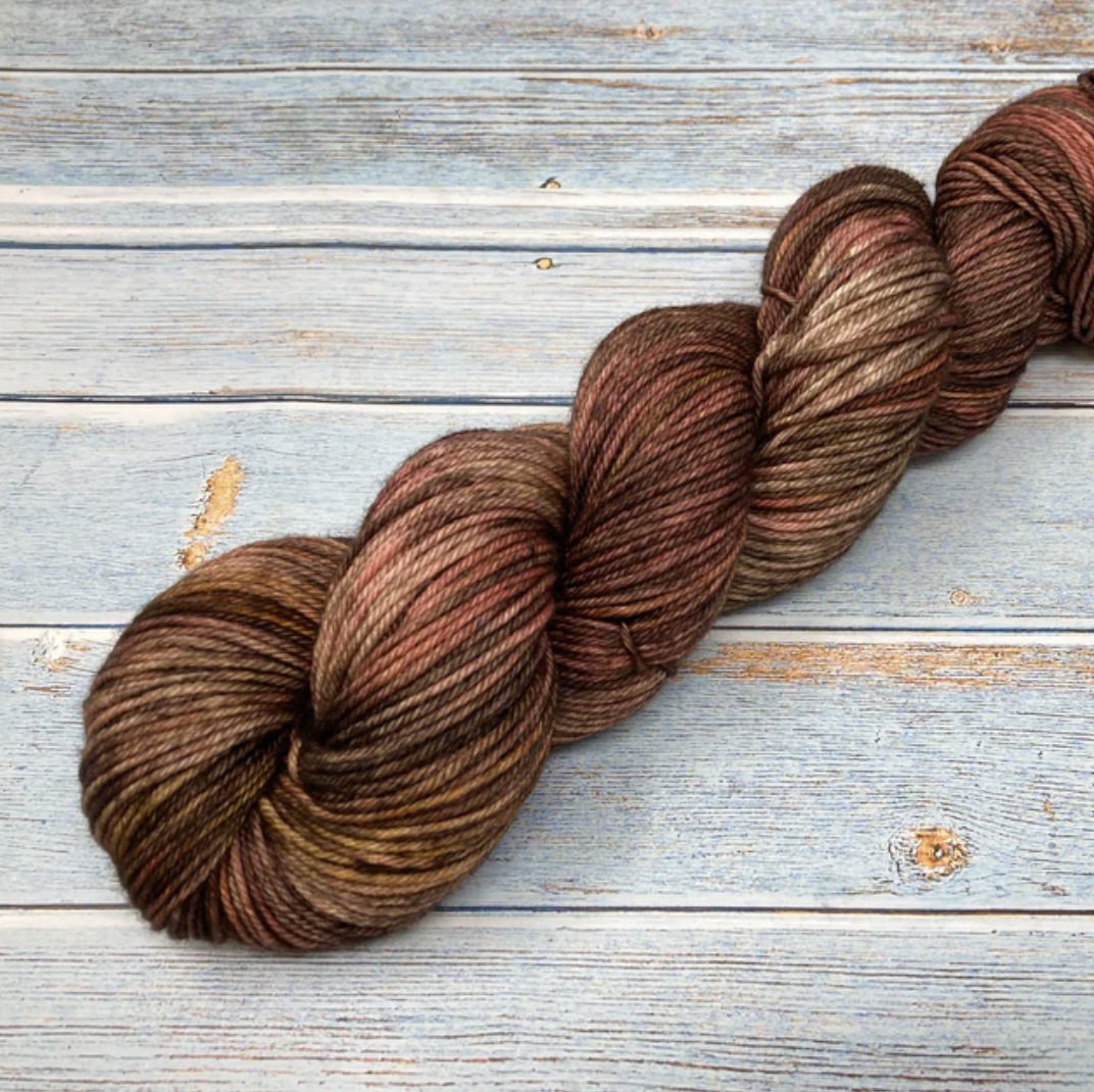 Leading Men Fiber Arts - Dramaturg (DK Weight)