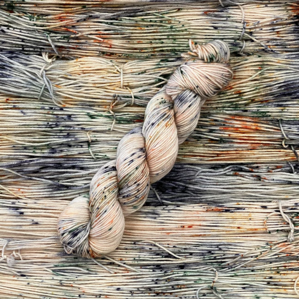 Leading Men Fiber Arts - Dramaturg (DK Weight)