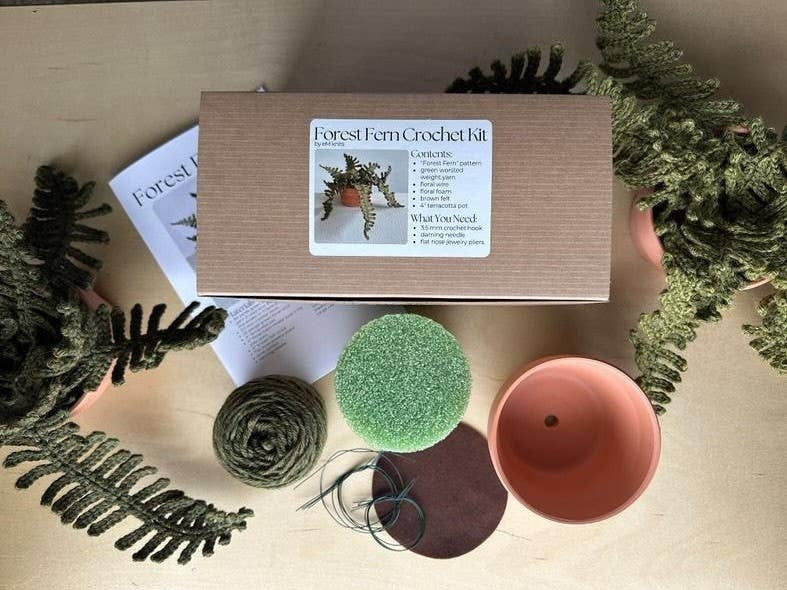 eM Knits Crochet Kit- Forest Fern